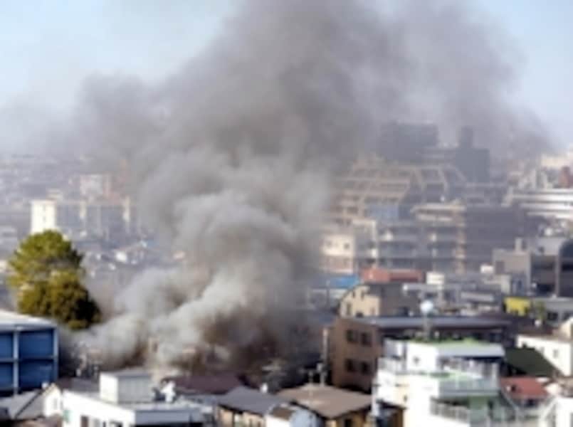 宍戸錠さん宅が火災。火災保険はどうなる？ [損害保険] All About