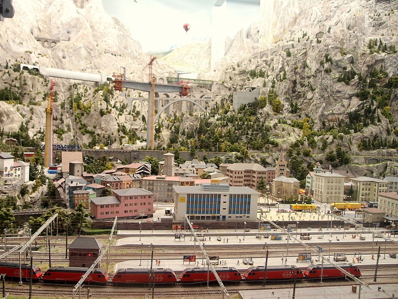 ミニチュアワンダーランド!世界最大・ドイツ鉄道模型館