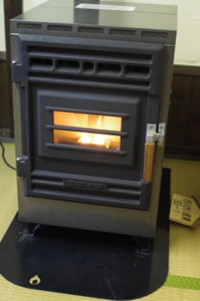 ペレットストーブ SS-1 SAIKAI サイカイ産業 3/3 実演展示場でペレットストーブの暖かさを体験 [給湯器・床暖房