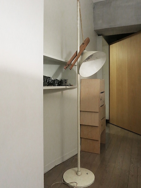 フロアランプ　アウロ　本体下部に破れあり Auro floor lamp アウロ - DI CLASE ONLINE SHOP