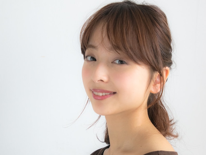 伸ばしかけヘアのアレンジ! おしゃれに乗り切る簡単ハーフアップ