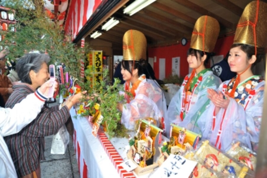 本覚寺の「初えびす」の様子(写真提供:鎌倉市観光協会)