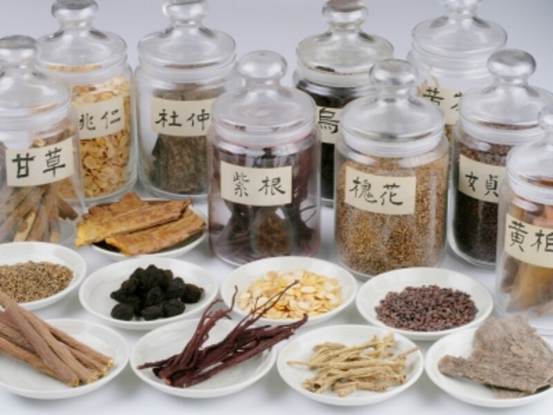 漢方薬を作る生薬の原料は？民間薬・ハーブとの違い [漢方