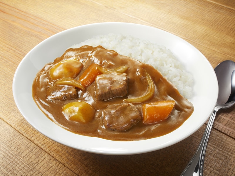 なぜ正月明けはカレーやラーメンを食べたくなるのか