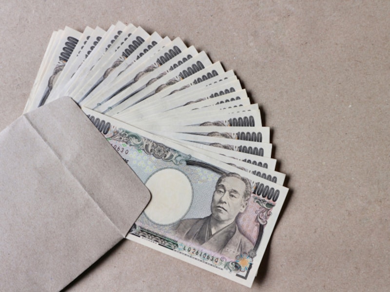 59歳、貯金1370万円。昨年、離婚しました。老後を考えると不安しか  