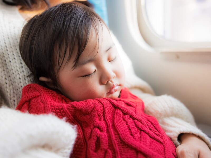 子連れ女性が新幹線車内で座席を“おねだり”。2席確保した後の「ありえない行動」とは