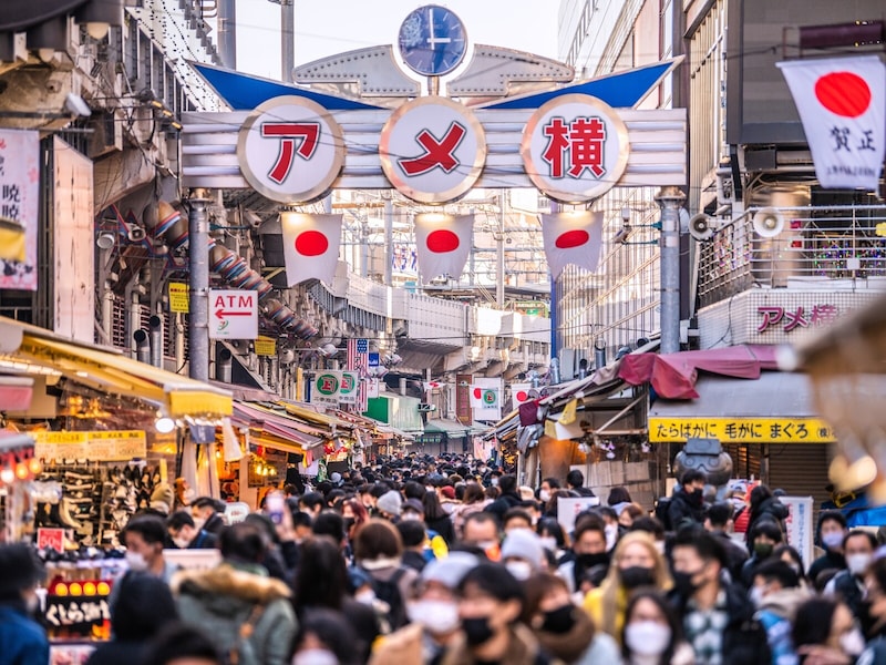 アメ横で爆買い「昭和夫」、受験生がいるのに「発熱夫」。年末年始「あるある夫婦トラブル」