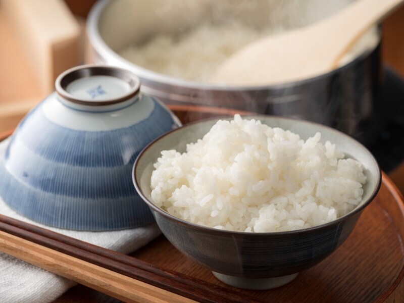 250人が選ぶ「和食と一緒に食べたいお米の銘柄」ランキング！ 圧倒的1位は「コシヒカリ」、では2位は？