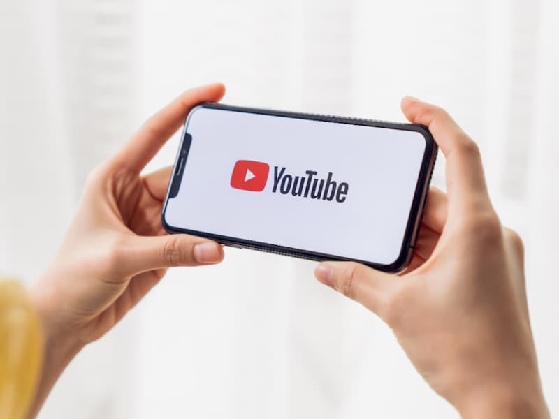 300人が選ぶ「好き＆よく使うSNSアプリ」ランキング！ 2位「YouTube」、1位は？【専門家の解説も】