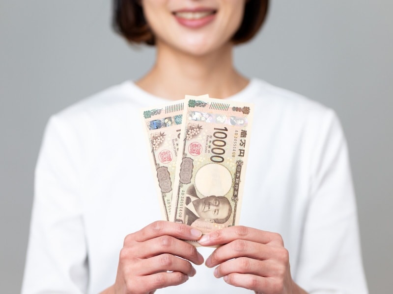年金受給額が「月50万円超」に!?「繰下げ」受給で老後のお金は驚くほど増える【世帯タイプ別】