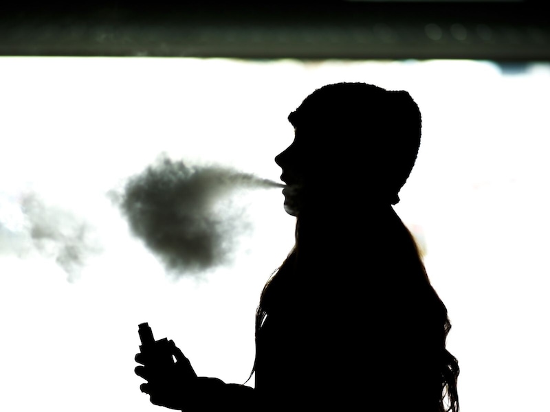 Q. 最近ニュースで耳にする「ゾンビたばこ」って何ですか？