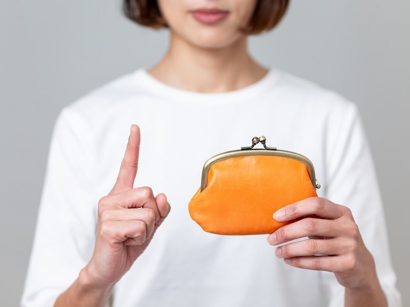 「貯金下手」は性格のせいじゃない→脳のバグ。40代から“勝手に貯まる体質”になれる【診断付】