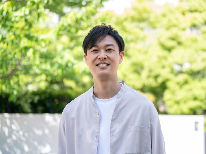 世帯年収500万円・貯蓄ゼロ。「正直、物価高で厳しい」と打ち明け、無理な付き合いを減らした男性が得たもの