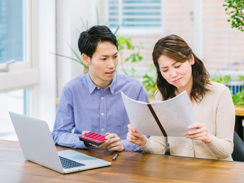 「もっと収入増やせない？と言われ」年収520万円・37歳男性の夫婦給与事情