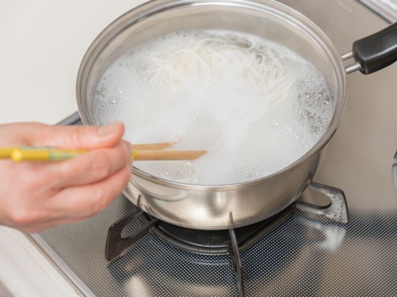 「パスタやうどんなどの麺の代わりになる」36歳パート主婦が食費の節約で活用している“お手ごろ食材”