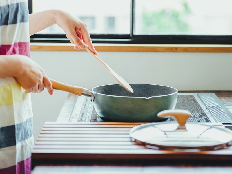 「物価高でも値段が変わらず、使い勝手がいい」40歳専業主婦が重宝している“かさまし食材”と節約テク