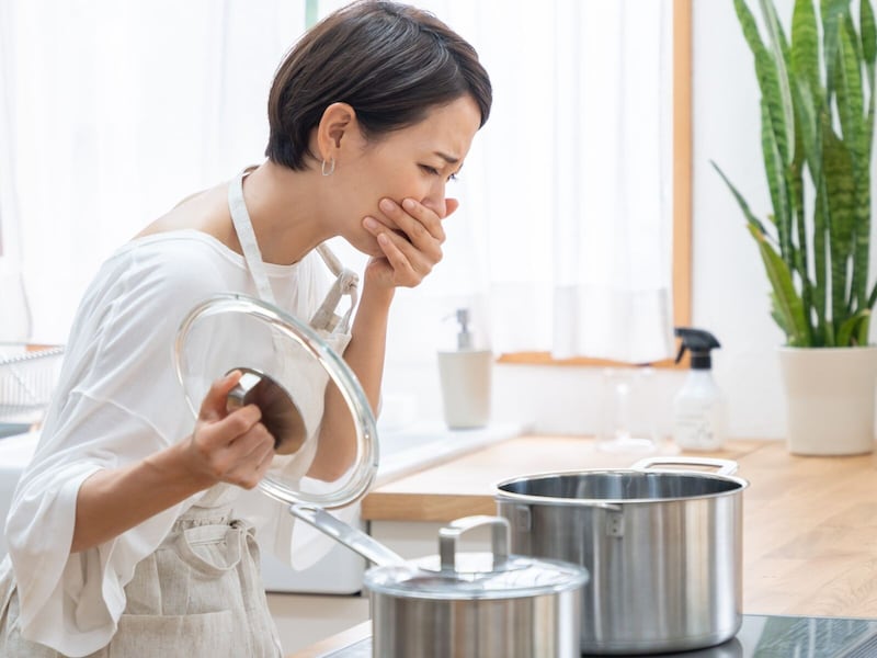 Q. 「一晩寝かせたカレーは、しっかり加熱しても危険」って本当ですか？