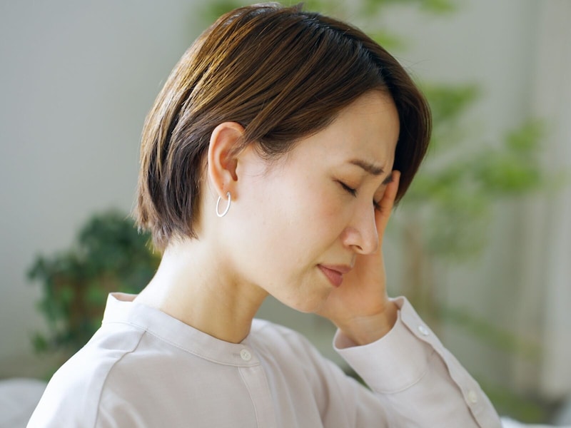 Q. 低気圧に弱い体質で、すぐ体調が悪くなります。気象病を改善する方法があれば知りたいです