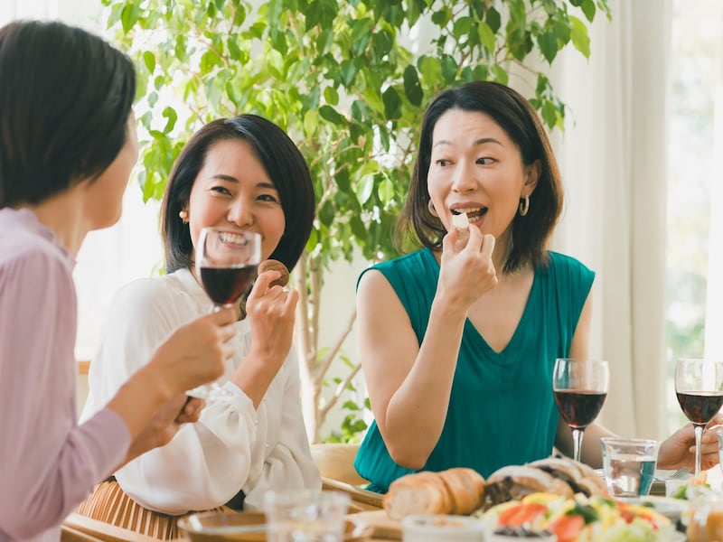 「女子会5人分まとめて20％引きに！」48歳女性が3年愛用する株主優待