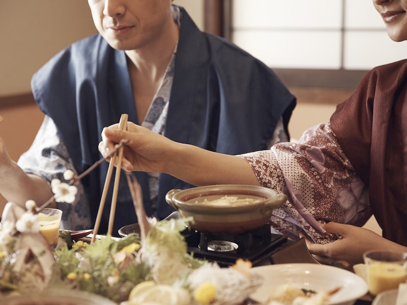 シニア夫婦で1泊7万円「近場で交通費を抑えたら、旅館を豪華にできた」68歳男性の夏の県内温泉旅