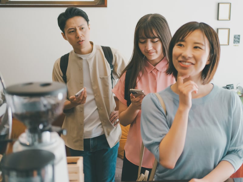 なぜ「行列に並ばない奴は投資家失格」なのか？ 杉村太蔵が説く、ヒットを見抜く超一流の観察術