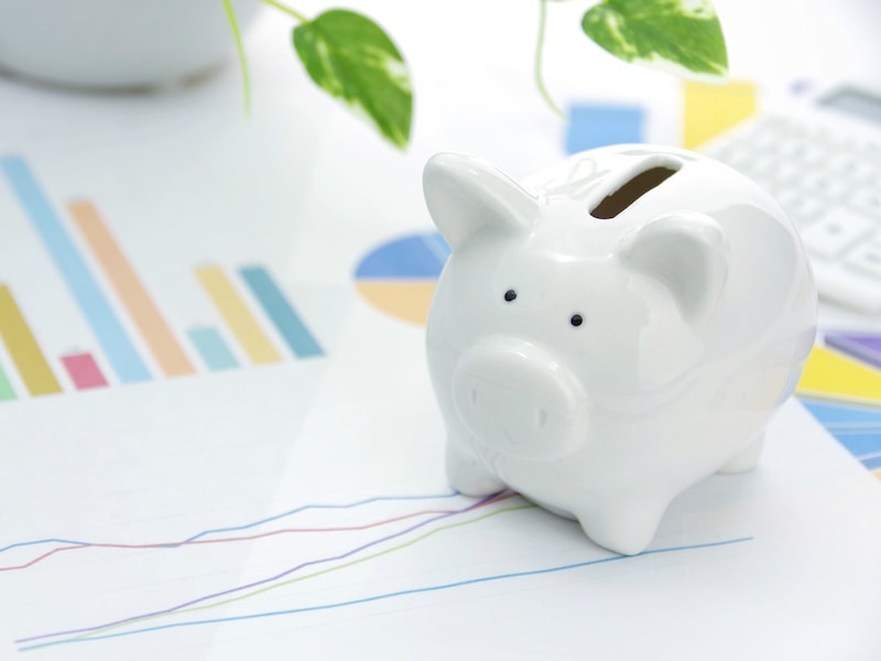 定期預金は一度に預ける？ 時期を分けて預ける？ 元銀行員が解説