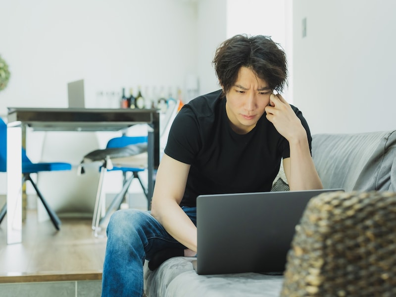 「利益は2800円。あと1日待てば2万円増えていた」41歳男性が我慢できずに売った2銘柄