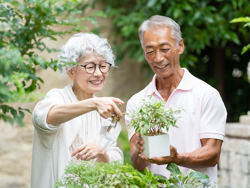 「定年夫と3食一緒」にゾッ……。老後も円満な夫婦が実践する「距離感」の作り方