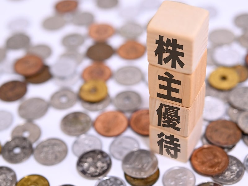 「毎年大安の日に届く。量も質も圧倒的」68歳男性が16年保有する6000円相当の飲料系株主優待品