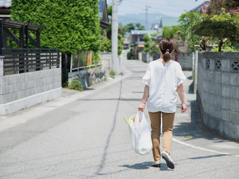 「たまには外で食べたい」子どもに言われ心が揺れるけど…51歳女性が“外食費”の節約を続ける理由