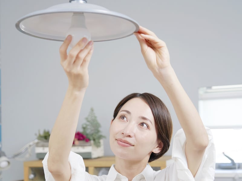電気代を下げたい50代へ。我慢を増やさず見直したい「家電の使い方」【動画あり】
