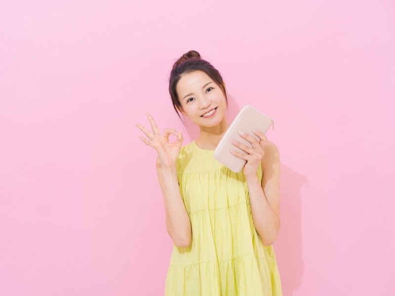 ゆうちょの通常貯金に100万円で年間利息4000円！あおぞら銀行の普通預金なら1万2000円