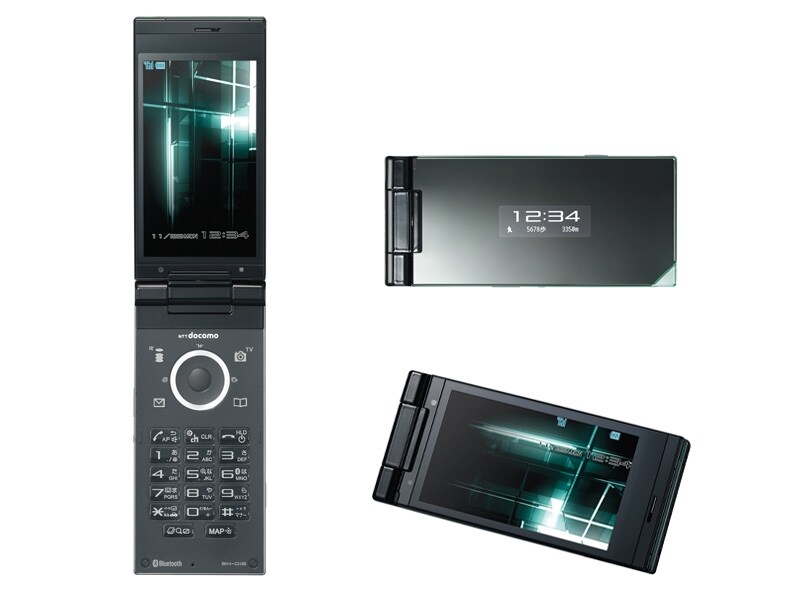 NTTドコモ「SH-06B」。Black、Gold、Whiteの3色がある