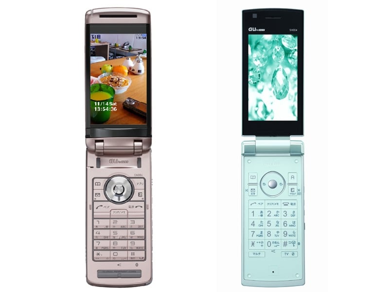 左がCA004 by CASIO、右がSH004 by SHARP(画像クリックで拡大)