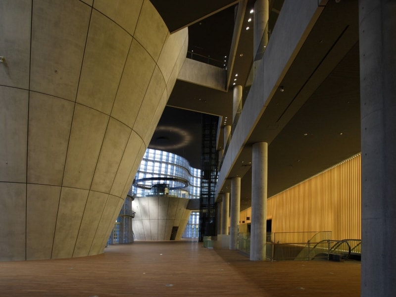 新国立美術館