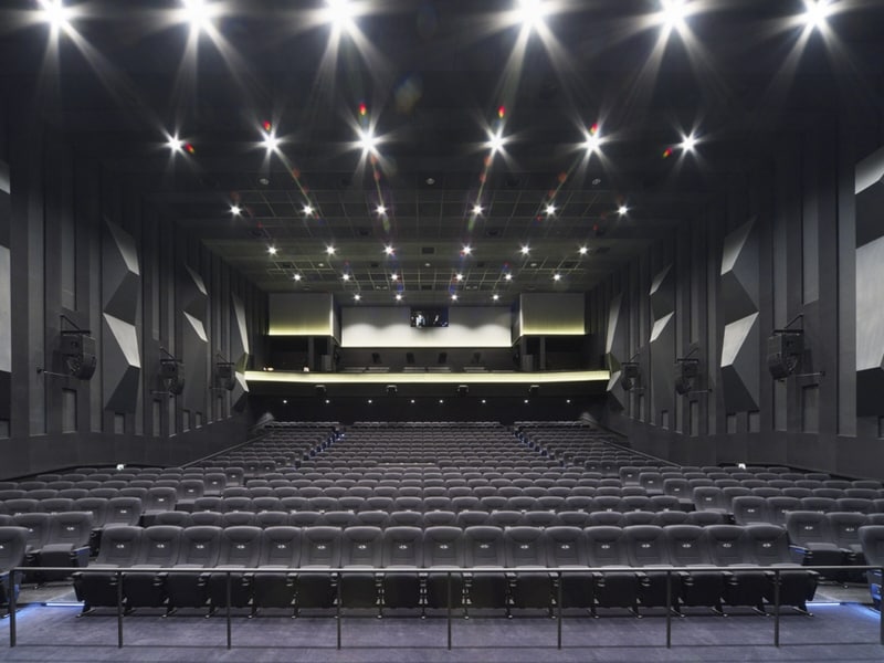 新宿ピカデリー