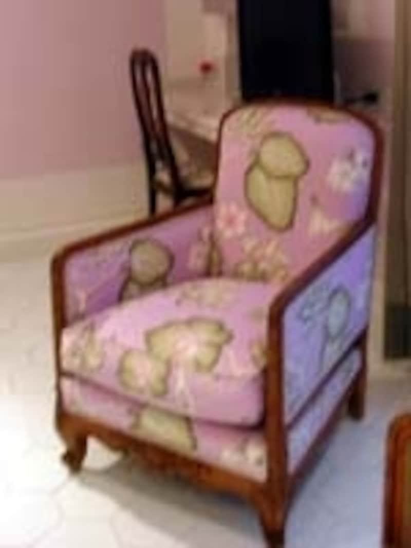 アンティークなチェア