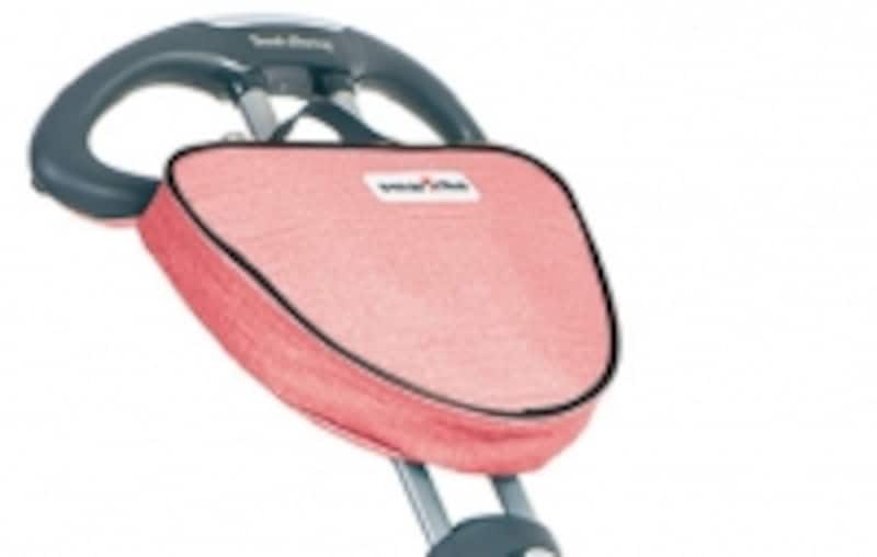 中にはベビーカーかと思うほど凝った形状の持ち手がある三輪車も【画像はスマートトライク エクスプローラー】