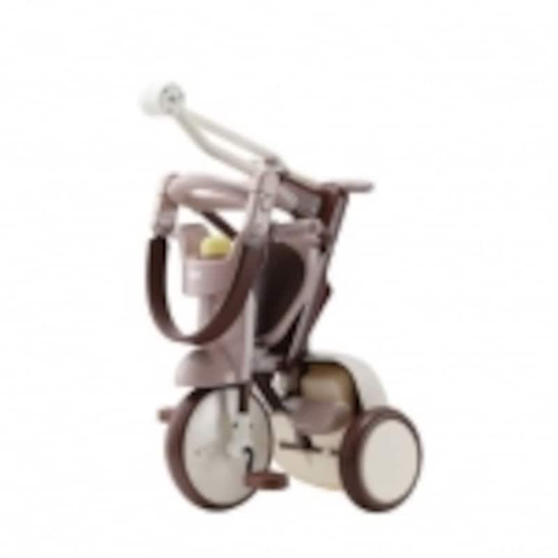 折りたためることで玄関先にコンパクトに保管できる【写真はiimo tricycle】