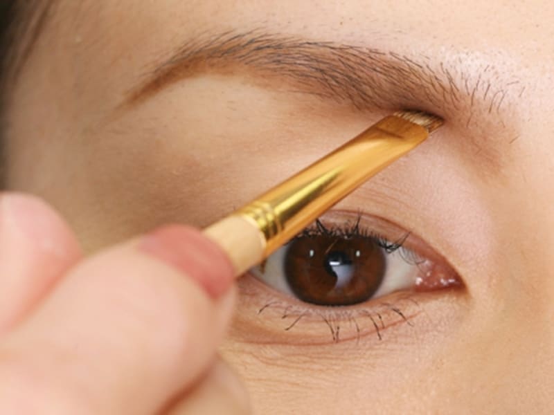 ブラシを用いて