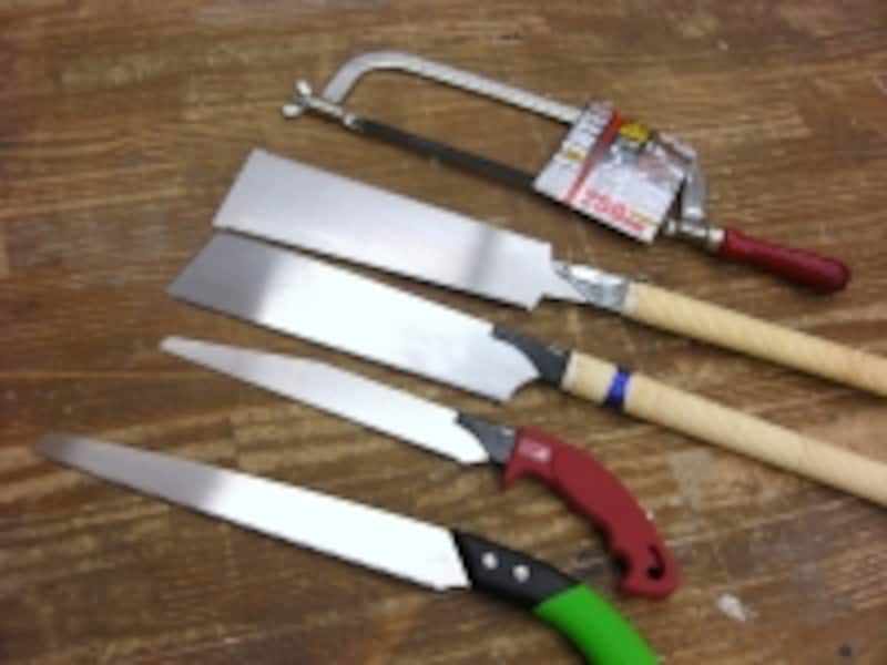 上から金属用、両刃、方刃、パイプソー、竹挽き鋸