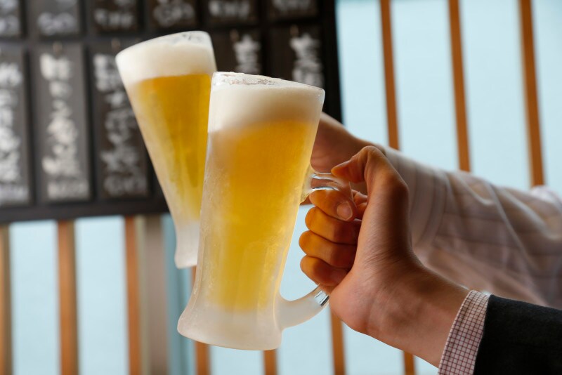 100%の正当性はなくとも、お酒も大事なお仕事……ですよね?