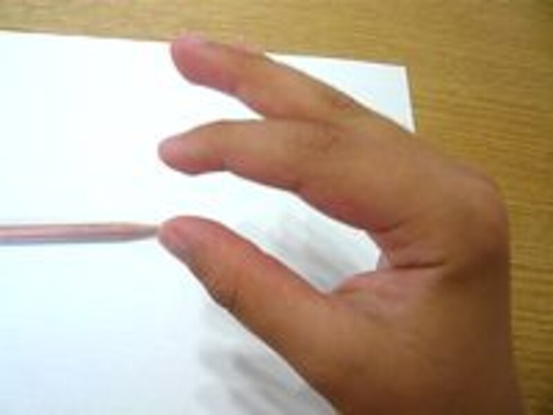 鉛筆の持ち方