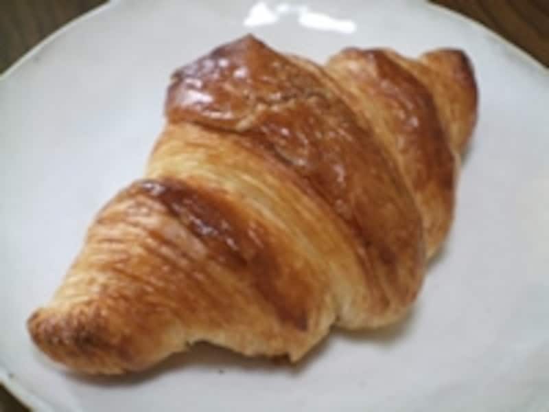 バターたっぷりのクロワッサン