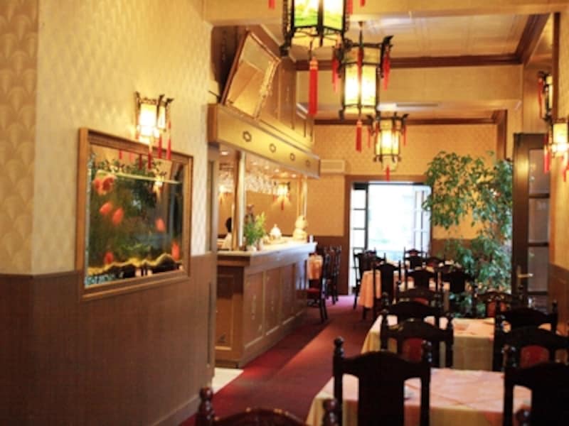 花園飯店では名物の鍋のほか、餃子などの単品もおいしいです