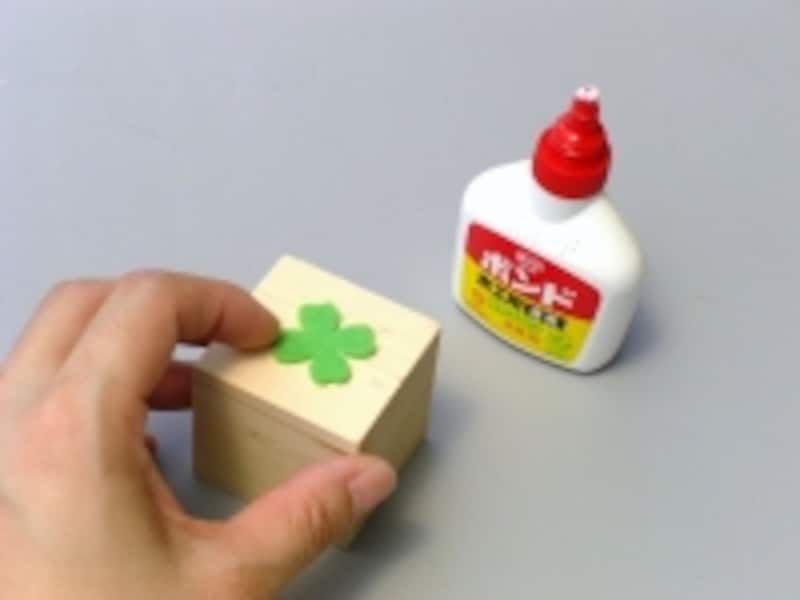 接着剤の塗り過ぎに注意しましょう