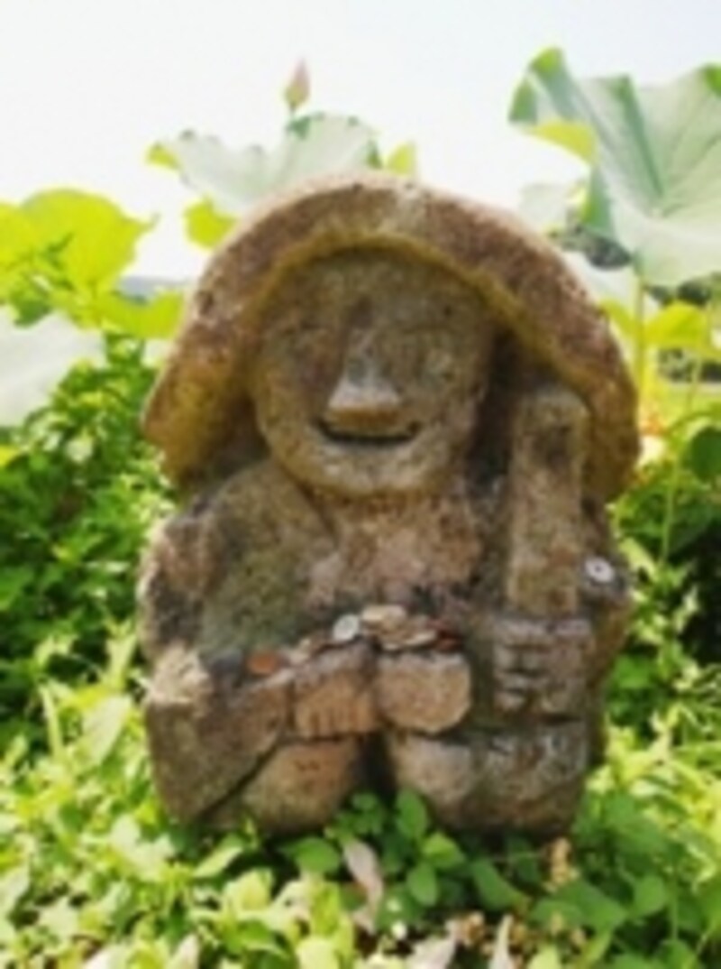 ハス田で発見した田の神さぁ