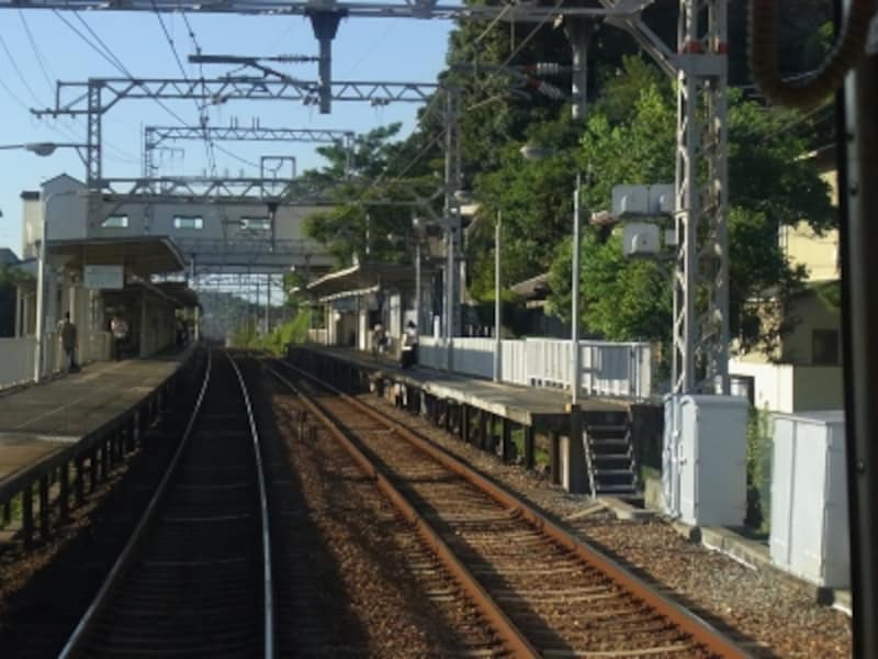 小説でも厚めに取り上げられていた「小林」駅に到着。