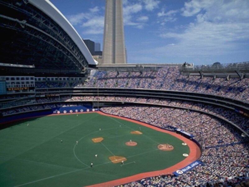 ロジャースセンター（旧スカイドーム）での野球観戦undefined(C) Tourism Ontario