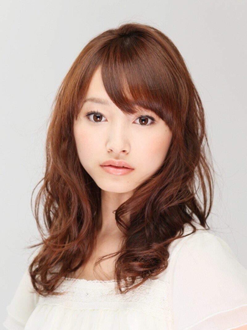 セミロングundefinedニュアンスウェーブ